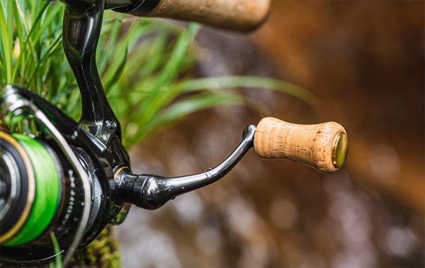 カーディフxr c2000SHG 渓流ライトゲームトラウト SHIMANO（23