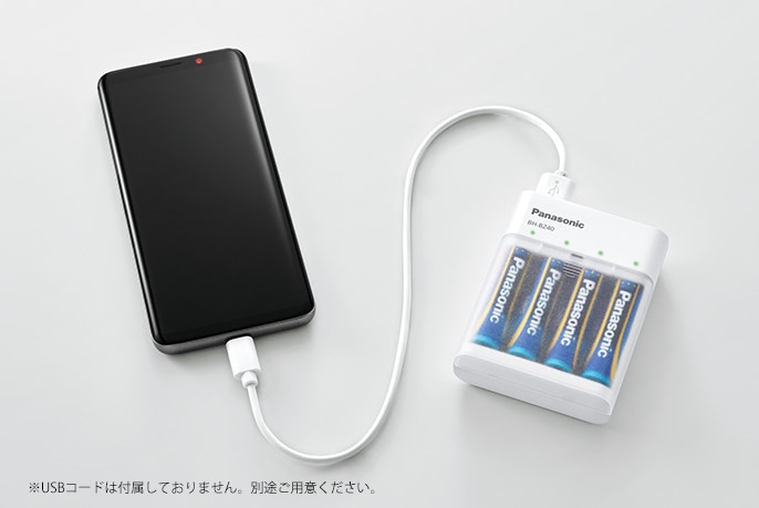 乾電池式モバイルバッテリー機能付き LED懐中電灯