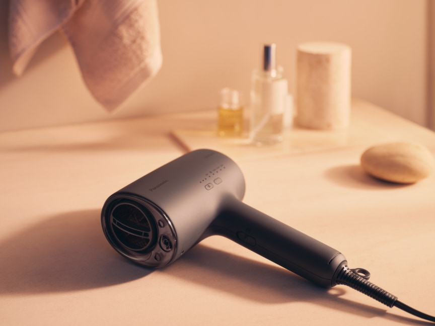 Panasonic ヘアドライヤー ブラック ノズル2個付き Amazon.co.jp: パナソニック ドライヤー ナノケア nanocare