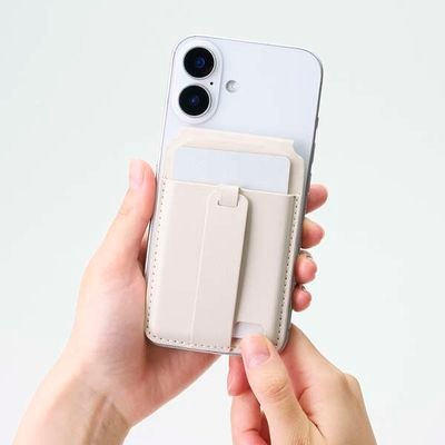 MagSafe カードケース スタンド iPhone用 磁気防止シート付 3枚収納