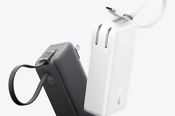 ANKER モバイルバッテリー　10000mAh USB-C一体型ケーブル搭載 Amazon | Anker Nano Power Bank (30W, Built-In USB-C Cable