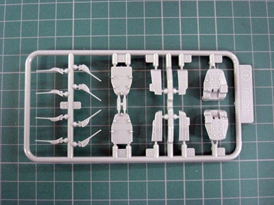 12.7mm�C�̃p�[�c