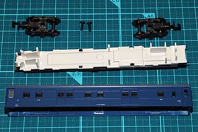 鉄道模型教室 ASSYパーツから車両1両を組み立てる