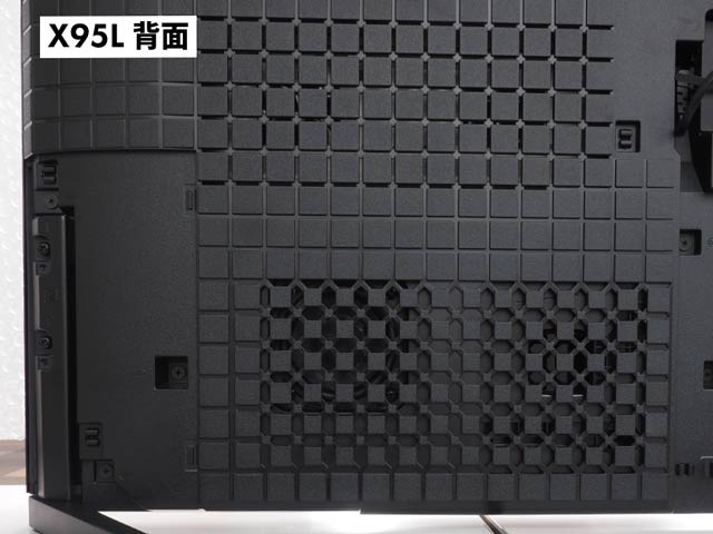 左右のフレームの振動で音をダイレクトに届けます