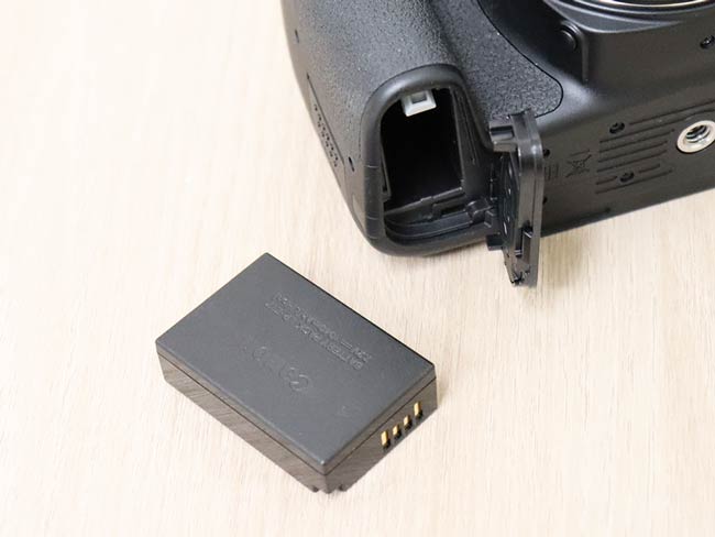 ショット数6000以下！ Canon キヤノン EOS Kiss X10i CANON EOS Kiss X10i ボディ 価格比較 - 価格.com