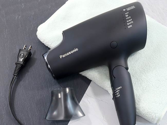 定番の中古商品 Panasonic EH-NA0G-A ヘアードライヤーナノケア