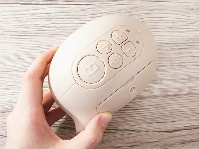 背面の操作ボタン