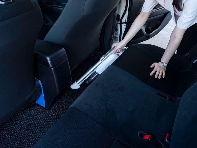 車の掃除にも活躍します