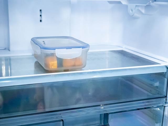 そのまま冷蔵庫で冷やします