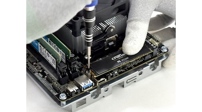 ハードディスクをSSDに変える