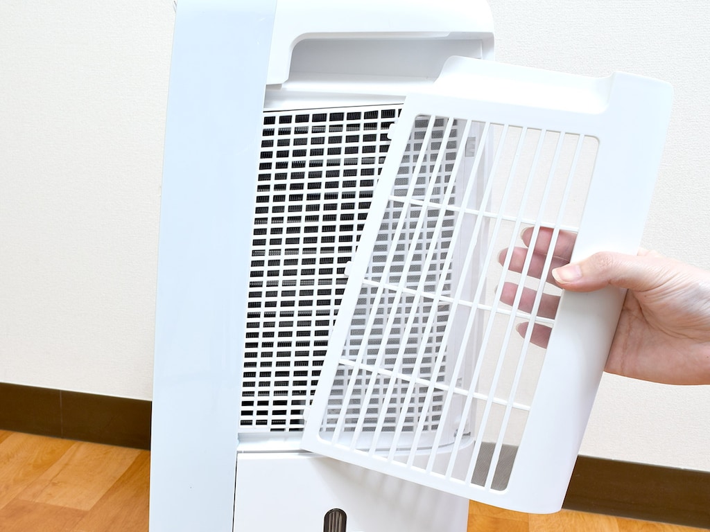 1台4役！冷風も出せるシャープの除湿機 CM-J100 を試す！ ｜試用