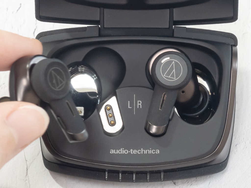 未使用品audio-technica ATH-TWX9 - イヤホン