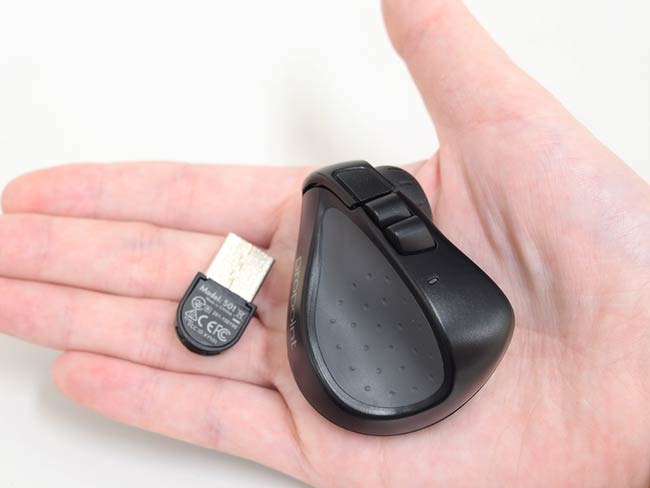 極小マウス 「ProPoint」SM600Gはポインターにもなる優れもの