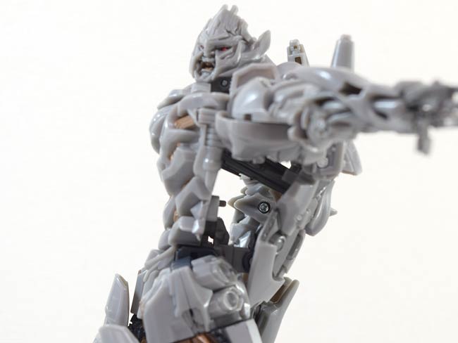 トランスフォーマーの悪役メガトロンを再現！｜試用レポート