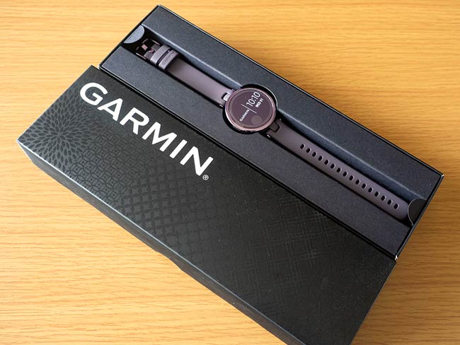 女性のためのスマートウォッチ「Garmin Lily Sport/Classic 女性のためのスマートウォッチ「Garmin Lily Sport/Classic