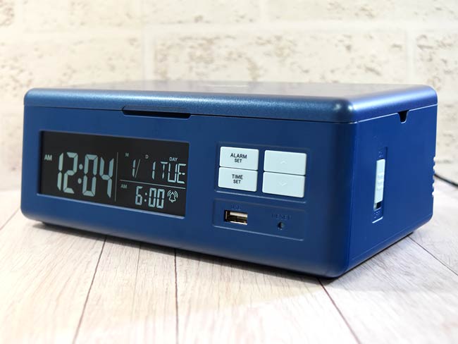 多機能 UV除菌機(充電、時計機能あり) adesso Phosh 手もスマホも清潔に。アデッソの除菌できる時計「Phosh」で1日の汚れを
