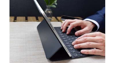 iPadケース:端末の保護だけでない機能を持つタイプも