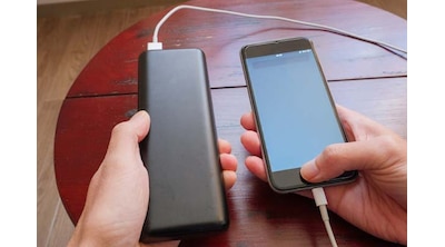 充電しながらスマートフォンを使わない