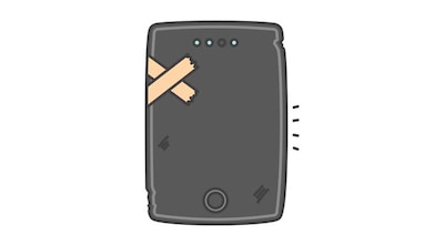 モバイルバッテリーに膨張などの異変がないかを確かめる