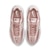 �i�C�L�b���f�B�[�X �����j���O�V���[�Y �i�C�L �C�j�V�G�[�^�[�iPARTICLE PINK/WHITE-SILT RED�E�T�C�Y�F24.0cm�j�y�݌ɏ����z�b394053-600-24.0