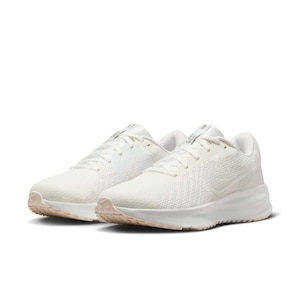�i�C�L�b���f�B�[�X ���[�h �����j���O�V���[�Y �i�C�L RUN DEFY�iSAIL/WHITE-SUMMIT WH)�bHM9593-107
