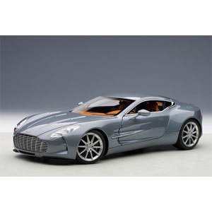 AutoArt 1/18 Scale 70240 - 2009 Aston Martin One 77 - Blue
