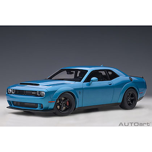�I�[�g�A�[�g�b1/18 �_�b�W �`�������W���[ SRT �f�[���� �i�p�[���E�u���[�j�y71747�z�bAUTO 71747 �ޯ�� ���ݼެ��ް�� ��ٰ