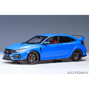 �I�[�g�A�[�g�b1/18 �z���_ �V�r�b�N �^�C�vR �iFK8�j 2021 �i���[�V���O�u���[�E�p�[���j�y73224�z�bAUTO 73224 ���޼�ޯ�����R FK8 2021 ��ٰ