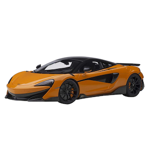 �I�[�g�A�[�g�b1/18 �}�N���[���� 600LT �i�I�����W�^�J�[�{���E���[�t�j�y76084�z�bAUTO 76084 ϸװ�� 600LT ��ݼ�