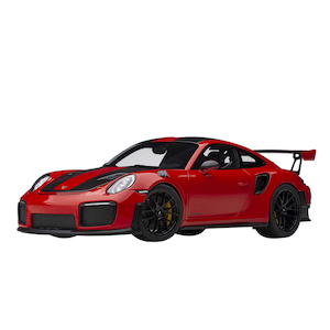 1/18 ポルシェ 911 （991.2） GT2 RS ヴァイザッハ・パッケージ （レッド／カーボンブラック）【78173】