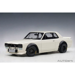 1/18 日産 スカイライン GT-R （KPGC10） レーシング 1972 （ホワイト） 【87279】