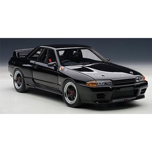 1/18 日産 スカイライン（R32）GT-R グループA 1990年（ブラック