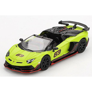 1/64 ランボルギーニ アヴェンタドール SVJ 63 ロードスターVerde Shock(グリーン)(左ハンドル)【MGT00887-L】