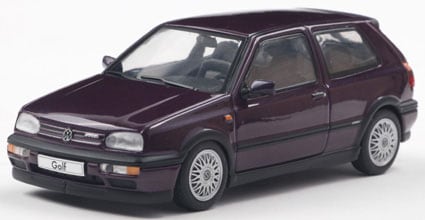 1/43 フォルクスワーゲン ゴルフ Mk.III VR6 1994 (パープル