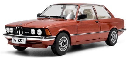 ☆美品/現状　BMW 320i 1/18 スケール　レッド 86267172_o1.jpg?20150128180823