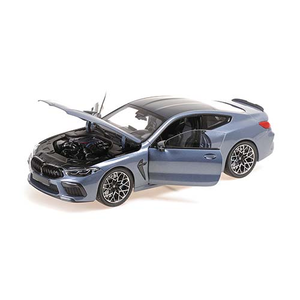 1/18 BMW M8 クーペ 2020 ブルーメタリック【110029024】