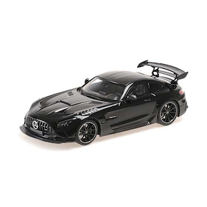 1/18 メルセデス-AMG GT ブラックシリーズ 2021 ホワイトメタリック 