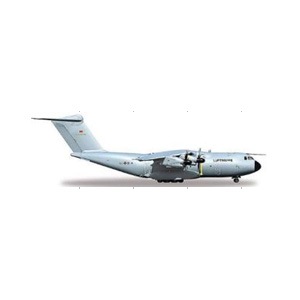 1/200 エアバス A400M アトラス ドイツ空軍【557207】 | ヘルパ