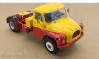 ミニカー　1/43 タトラ T138 NT 6×6 トラクター(イエロー×レッド) [PCL47143] 1/43 タトラ T138 NT 6x6 トラクターイエロー/レッド【PCL47143