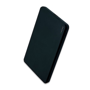 �I�Y�}�b���ő̃��o�C���o�b�e���[ 5,000mAh�i�u���b�N�j�yJoshin�ꔄ���f���z�bJOSSLC50-CCBK