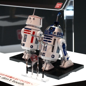 �o���_�C�b1/12 R2-D2 �� R5-D4�i�X�^�[�E�H�[�Y�j�bB SW R2-D2&R5-D4
