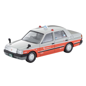 1/64 LV-N218b トヨタ クラウンコンフォート タクシー（小田急交通）【327905】