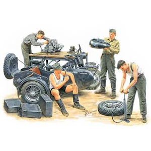 1/35 独・オートバイ整備シーン4体+サイドカー＆アクセサリー【MB35060】