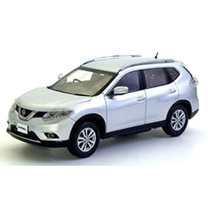 世界的に 1/43 NISSAN X-TRAIL (T32) シルバー【KS03641S】 | 京商 | KC 乗用車