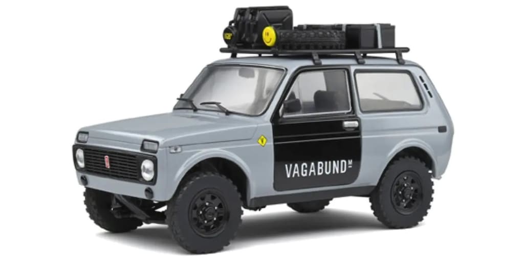 再生産】1/18 ラーダ ニーヴァ ”V LADA” 1980 (グレー