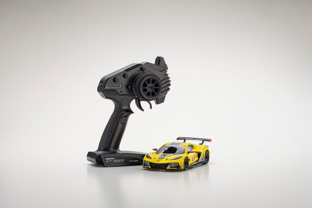 37%引き　ミニッツRWDシボレー コルベット C8.R クローム / イエロー 37%引きミニッツRWDシボレー コルベット C8.R クローム / イエロー