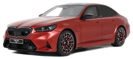 ☆美品/現状　BMW 320i 1/18 スケール　レッド 1/18 Minichamps 2022 BMW i7 (Metallic Red & Black) Diecast