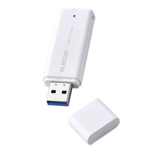 エレコム｜ELECOM｜SSD 外付け 500GB USB3.2 Gen1 読出最大400MB/秒 超小型 ポータブル キャップ式 耐衝撃 【 Windows Mac パソコン PS5 PS4 テレビ録画 等対応 】（ホワイト）｜ESD-EMC0500GWH