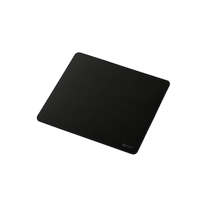 エレコム｜ゲーミングマウスパッド バランスタイプ 中目クロス 表面 ラバーベース 420×460×5mm（ブラック）｜MP-G13BK