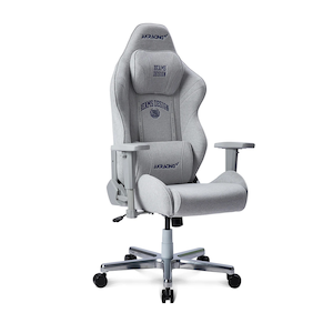 AKRacing�i�G�[�P�[���[�V���O�j�b�Q�[�~���O�`�F�A AKRacing by BEAMS DESIGN ���f���bAKRBEAMSDESIGNMODEL